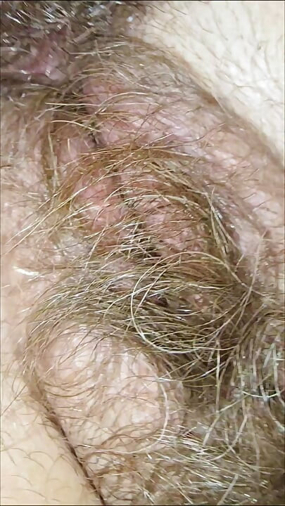اضطررت لإعطائها حمولتين من المني