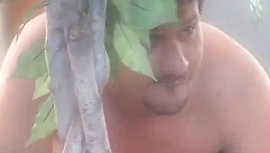 Cewek rambut panjang rambut pirang dengan toket raksasa di pantai dientot dan dicrot di dalam