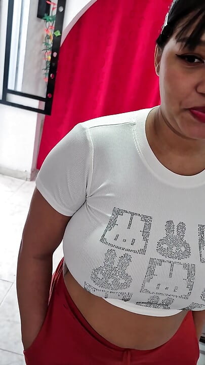 Venezuelan Doesn't Know How to Sweep the Floor so I Make Her Suck Cock and Give It Hard in the Ass