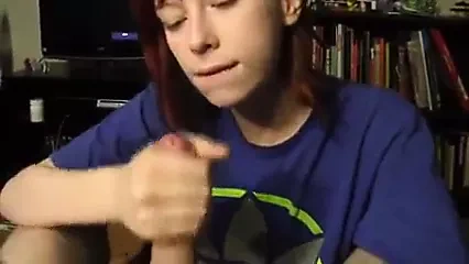 Cool Girlfriend Is Down For A Facial