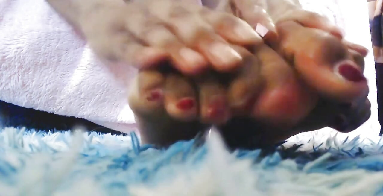 Giantess น้ําแตกอาบน้ําคิดว่า' ฉันเซอร์ไพรส์คุณด้วยน้ําเงี่ยนอีกครั้ง