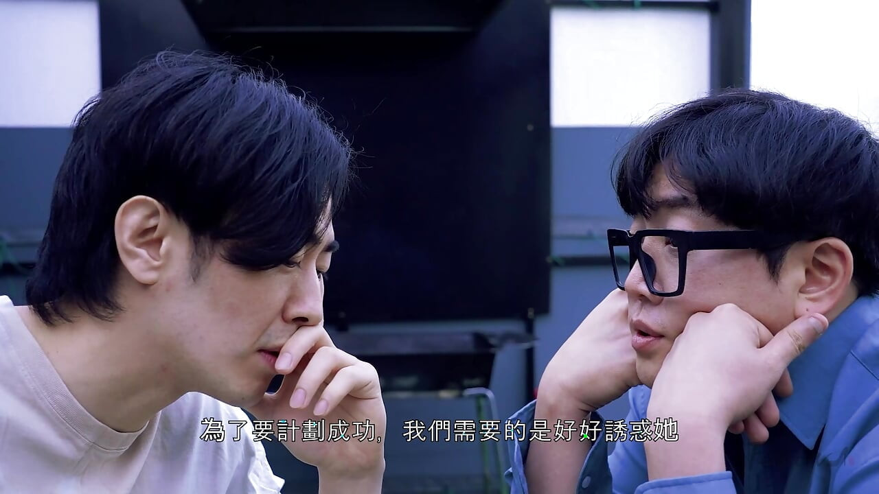 Hermanos basura que solo atacan a las chicas muñeca