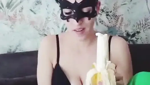 Do a on a banana, very sensual