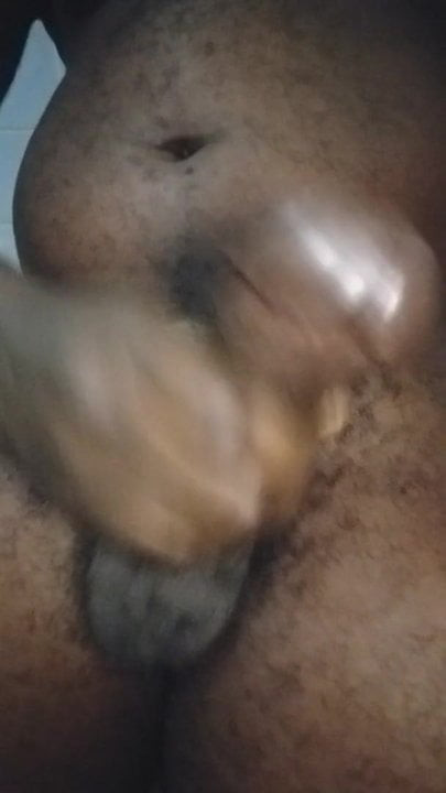 Grosse bite ejacule
