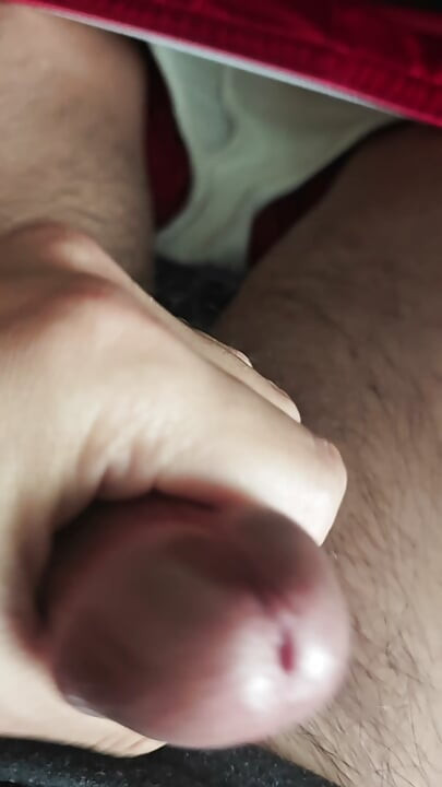 Usual Wank Session: Jerking Off to Online Content