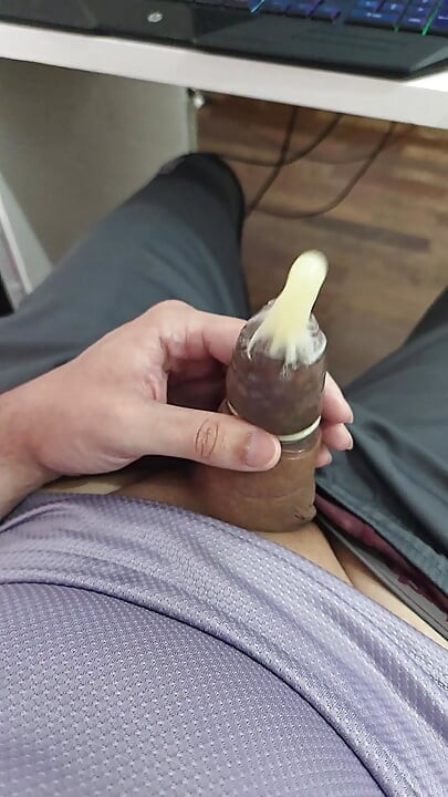 Kondom pun sperme