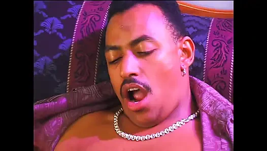 Ngentot habis-habisan sepanjang malam