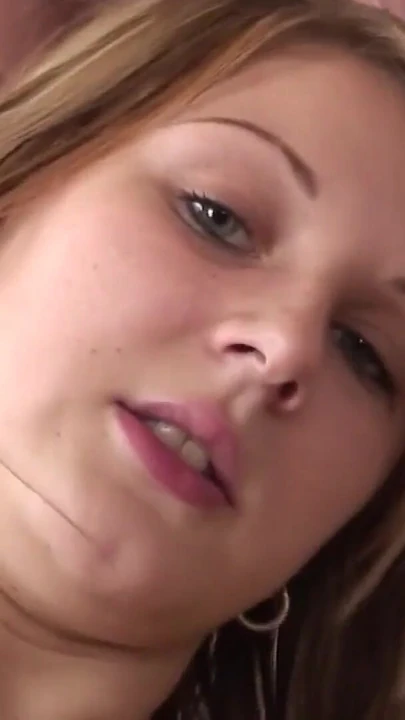 Must-see moment from "First-semester student shows her teacher what she learned at school"