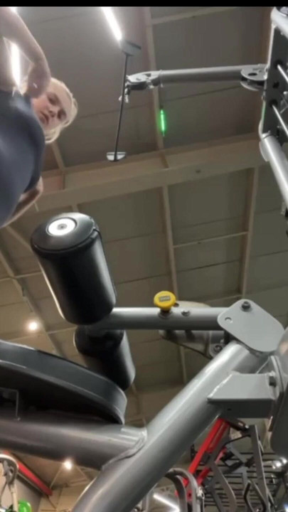 ジムでの狂ったセックス |クリップ2