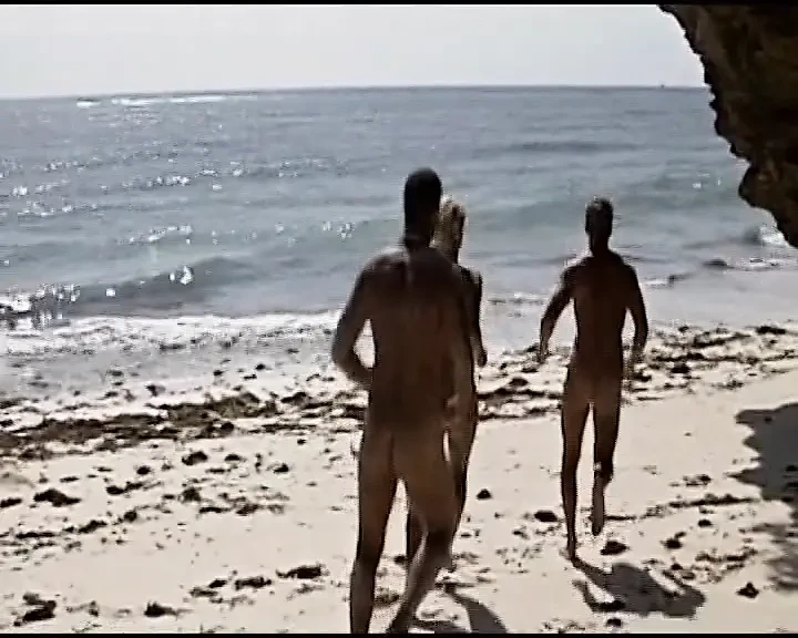 Double Fucked German MILF Pleasing Two Cocks on Beach