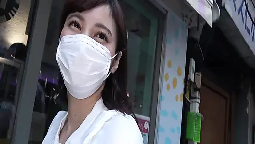 A065G01 Climax SEX with a sullen beauty who rolls up the spear!