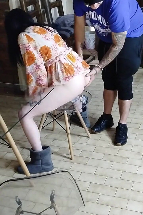 I Caught My Girlfriend.