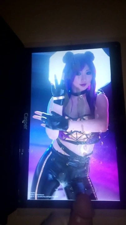 Kaisa cosplay sop - homenagem a porra em seu corpo quente