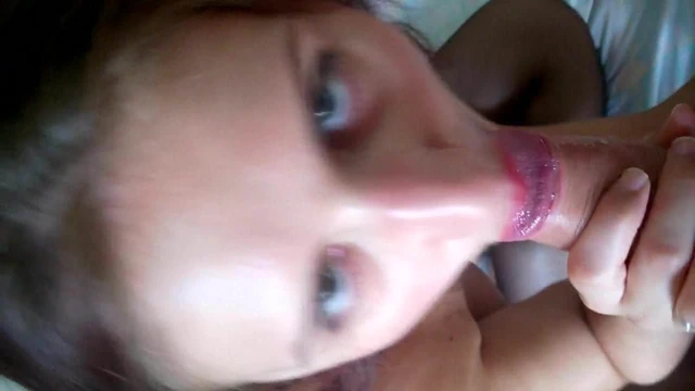 blow job in close up