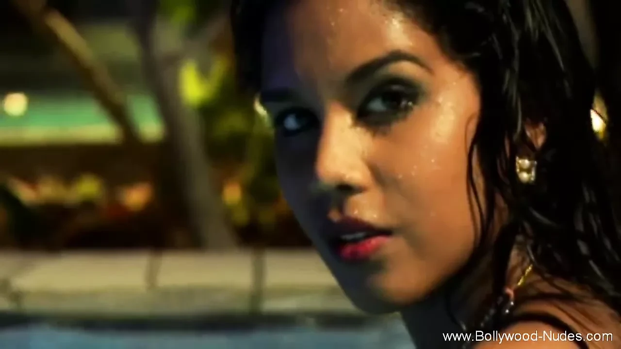 Liking The Feeling Of Indian Naked Beauty Dancing again