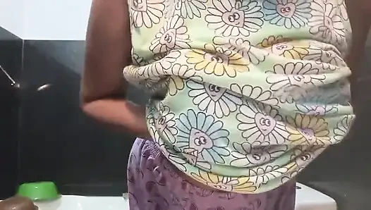 Anne Whitw Edge and Tease my Soft Pussy with a Big dick toys in Colombo Fun Love  lust