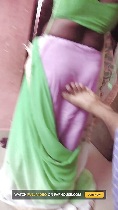 인도 타밀 걸레 마누라 Renu No Bra 블라우스 & 팬티 페티코트 Saree 애널 비밀 연인! 인도 핫와이프