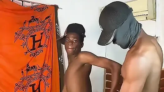 Seksi ve sikişmek için ateşli