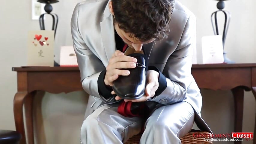 GentlemensCloset - ผู้มาใหม่ Arius สํารวจโลกของการยั่วยวนแบบไม่ใส่ถุง