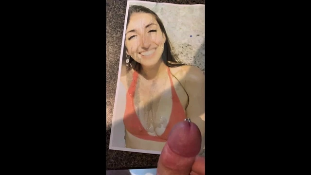 Massive cumtribute