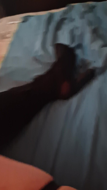 Amaterski sissy crossdresser toliko gladan i umire od želje da bude nahranjen x
