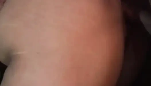 Baldızımın ateşli motorunu kontrol ettim ve serinlettim.