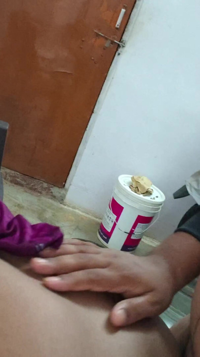 Desi bhabhi aaur padosi ladka dono sex kar rahe he - hot bhabhi romantic fuking. | Clip 2