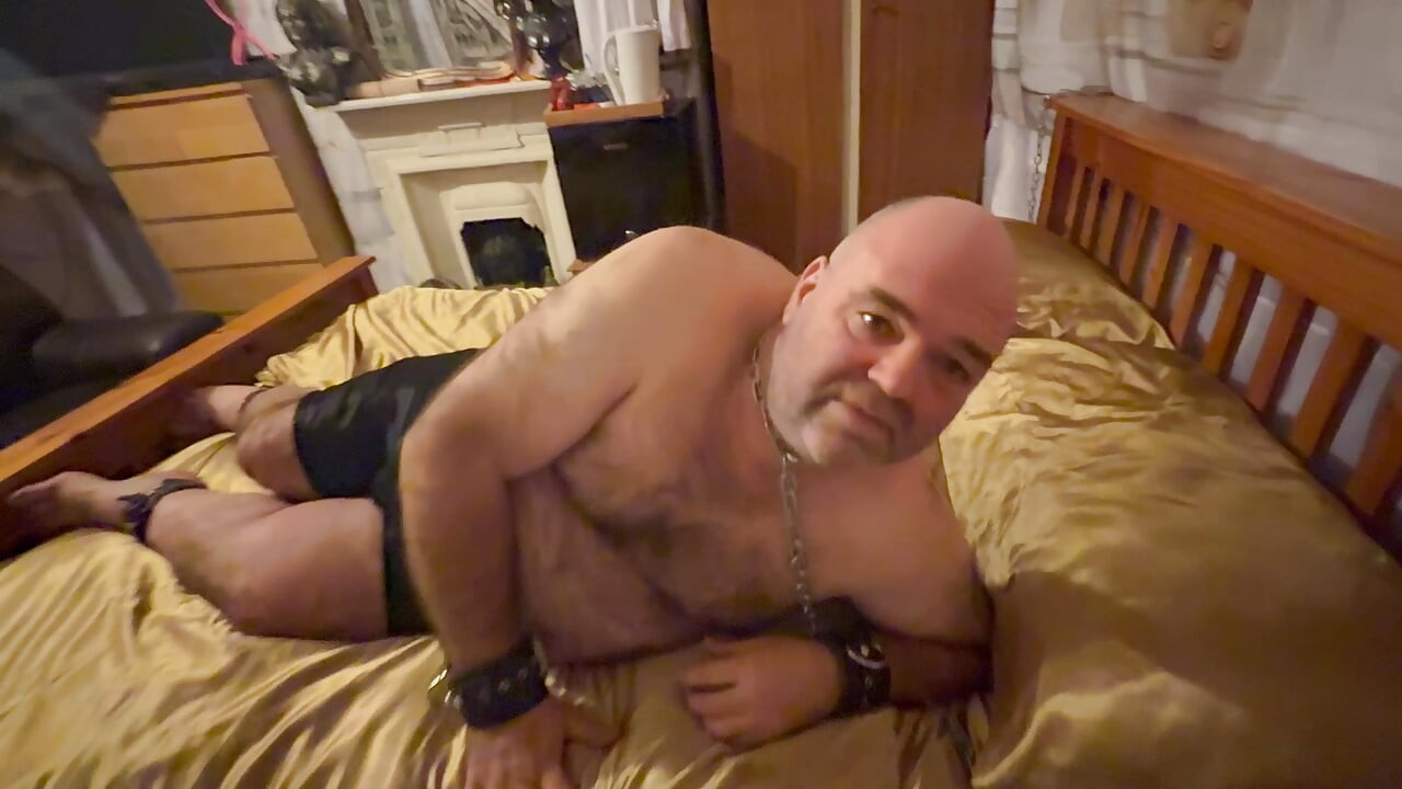 Deel 1: - Booboo zuigt je pik!