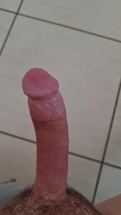 Morning wank with cum