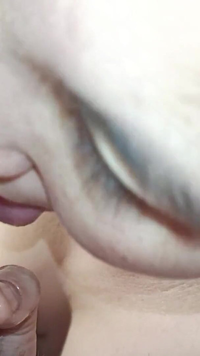 Asian milf's favorite lollipop | Clip 1