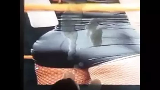 Becky Lynch boşalma anısına 2