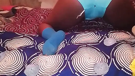 Trying to play like a whore with my sexy body