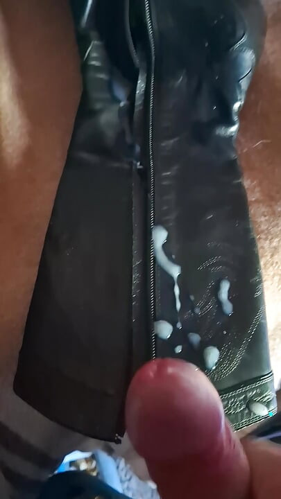 Cum on boots