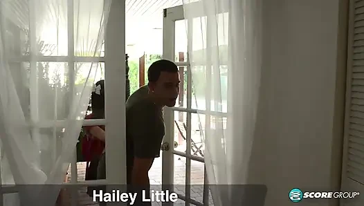 Kız öğrenci Hailey Little özel okul amcığını alıyor