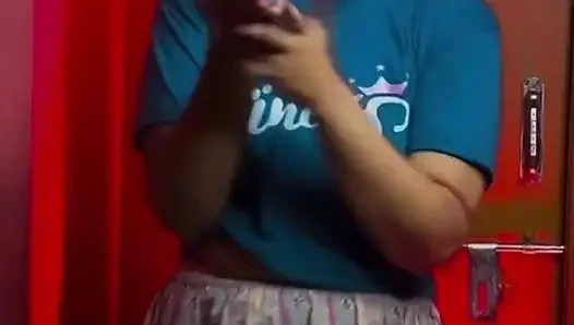 Desi bhabhi big boss and hard blawjab and pussy licking and big coks full sex