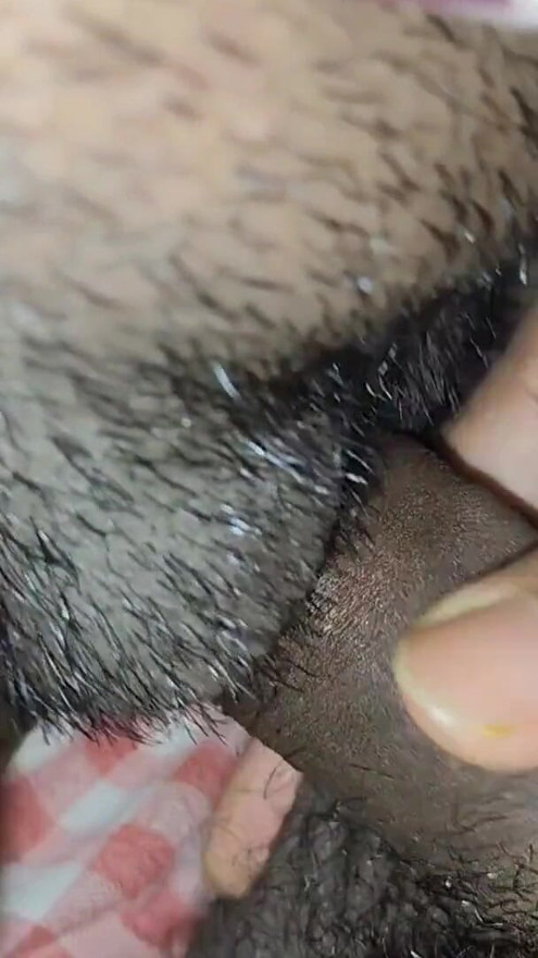 Desi Aunty sharing bed I fucked her Pussy at night SOFTCORE CLOSE UP | Clip 2