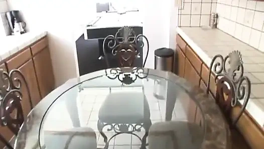 Super sexy ebenholz mit dicken titten und perfektem körper fickt großen schwarzen schwanz