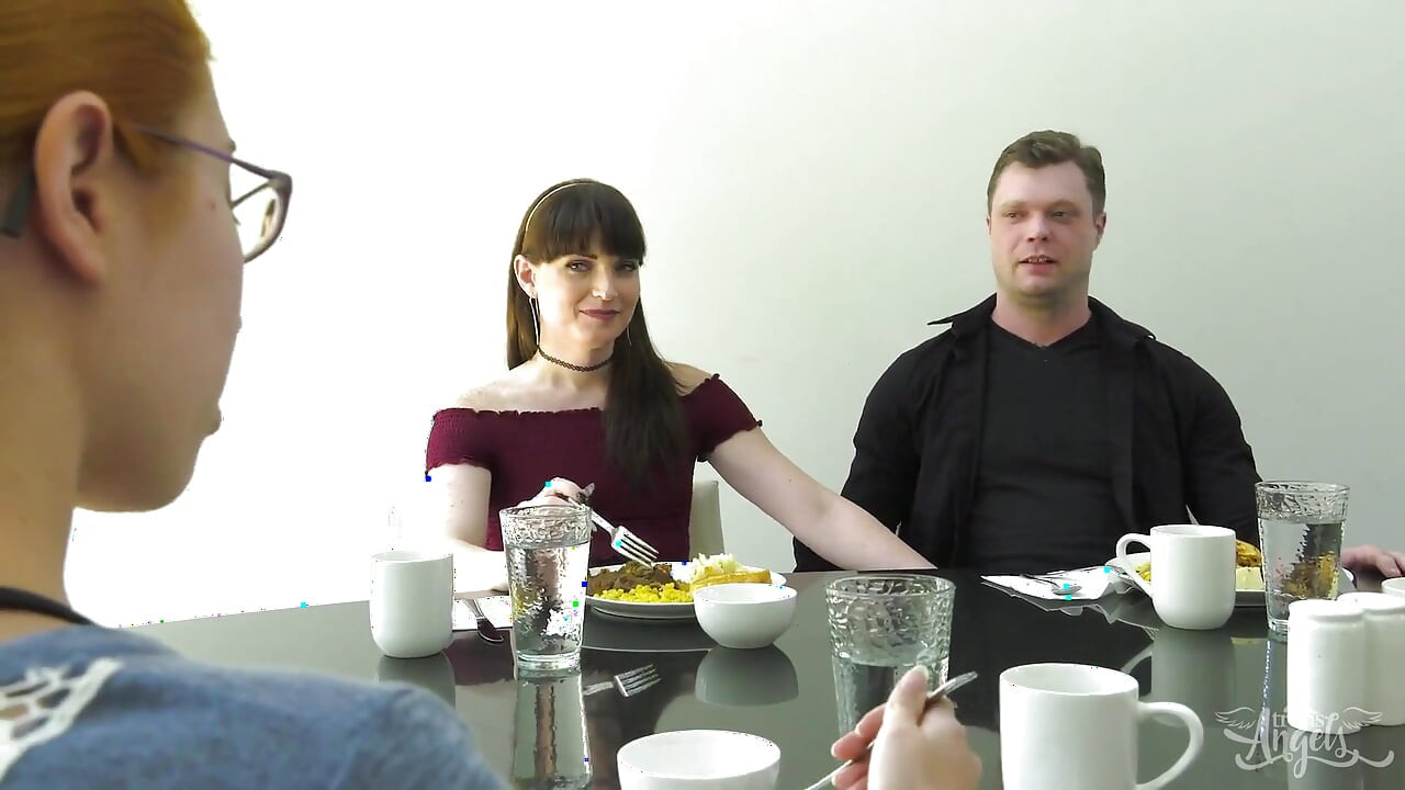 Transangels - Sora curvă a iubitelor mele - Mike Panic, Natalie Mars