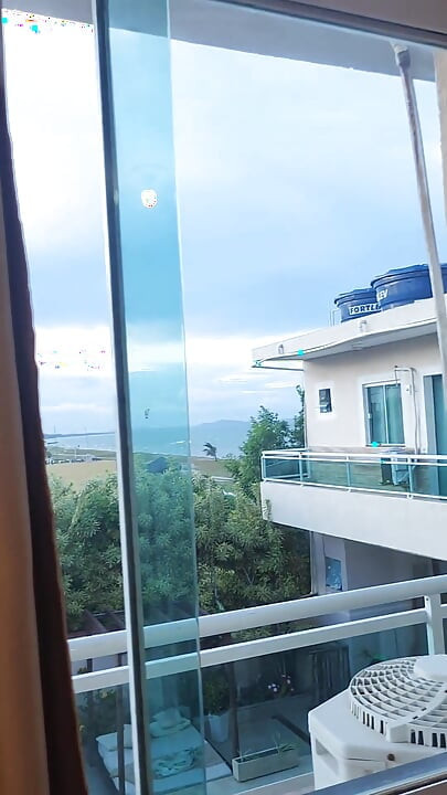 내 노예의 입에 사정할 때까지 따먹기