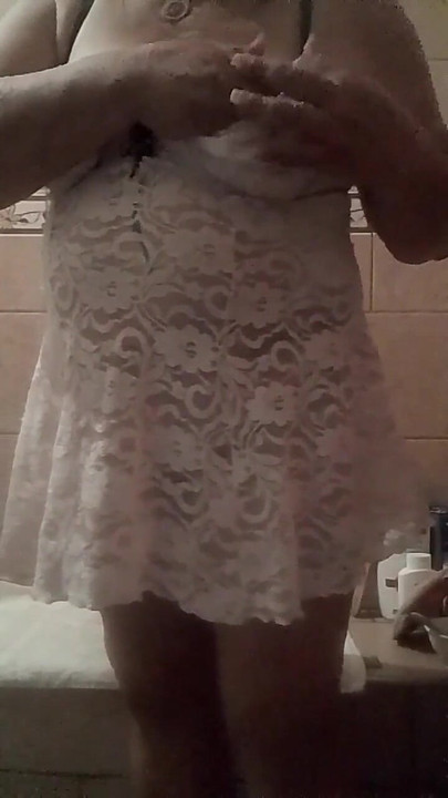 Iconic moment from "Mature stepmother accidentally sends a hot video to her"