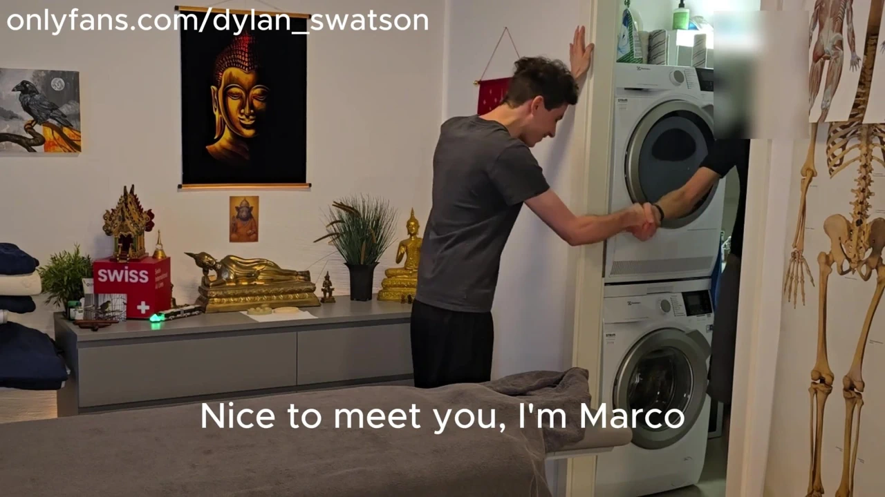 Straight handyman gets sexually seduced by sexy masseur