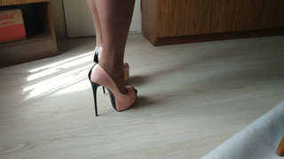 Giaro heels platform