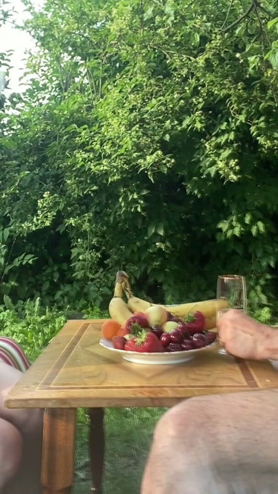 Büyük Memeli MILF'tan Ayak Fetişi ve Ayaklara Tapınma | Bölüm 1