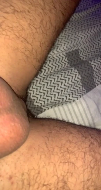 Boy jerks hot