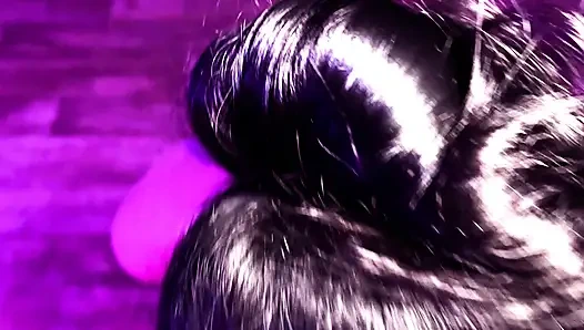 Please take my leash