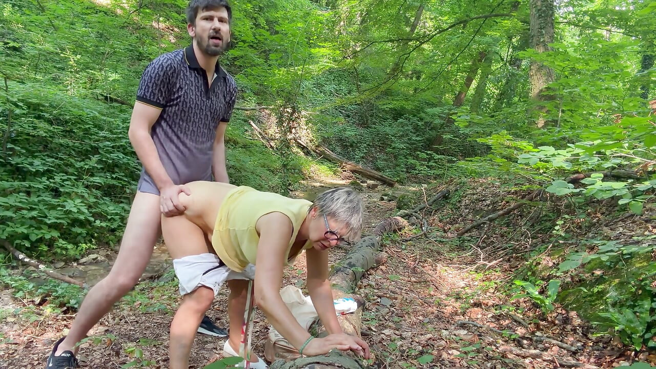Madam O Outdoor Anal 6 - Bee's & Mushrooms!!!