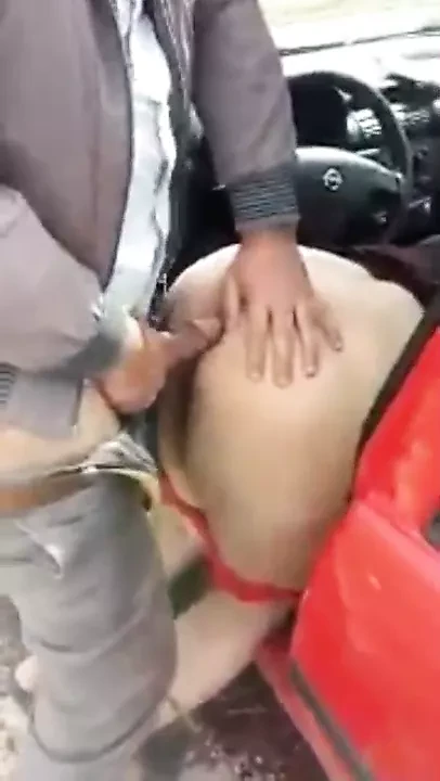 Turbanli karisini siktiriyor