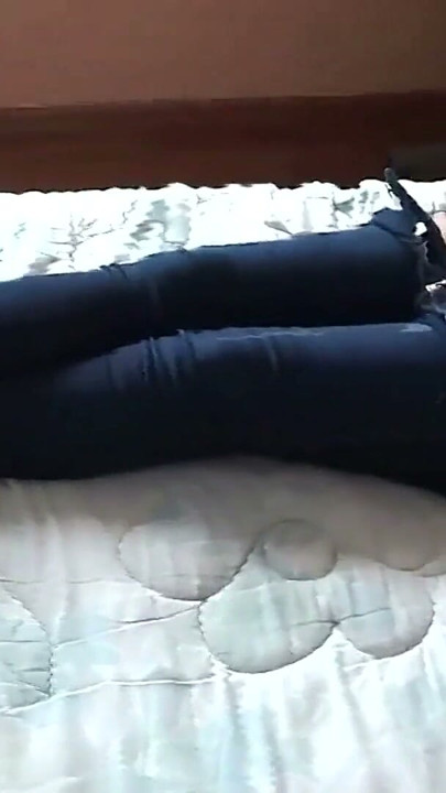 I managed to jerk off watching my sister-in-law masturbate | Clip 1