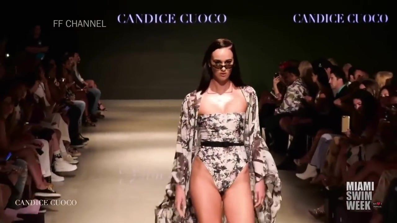 Candice Cuoco  Spring Summer 2019