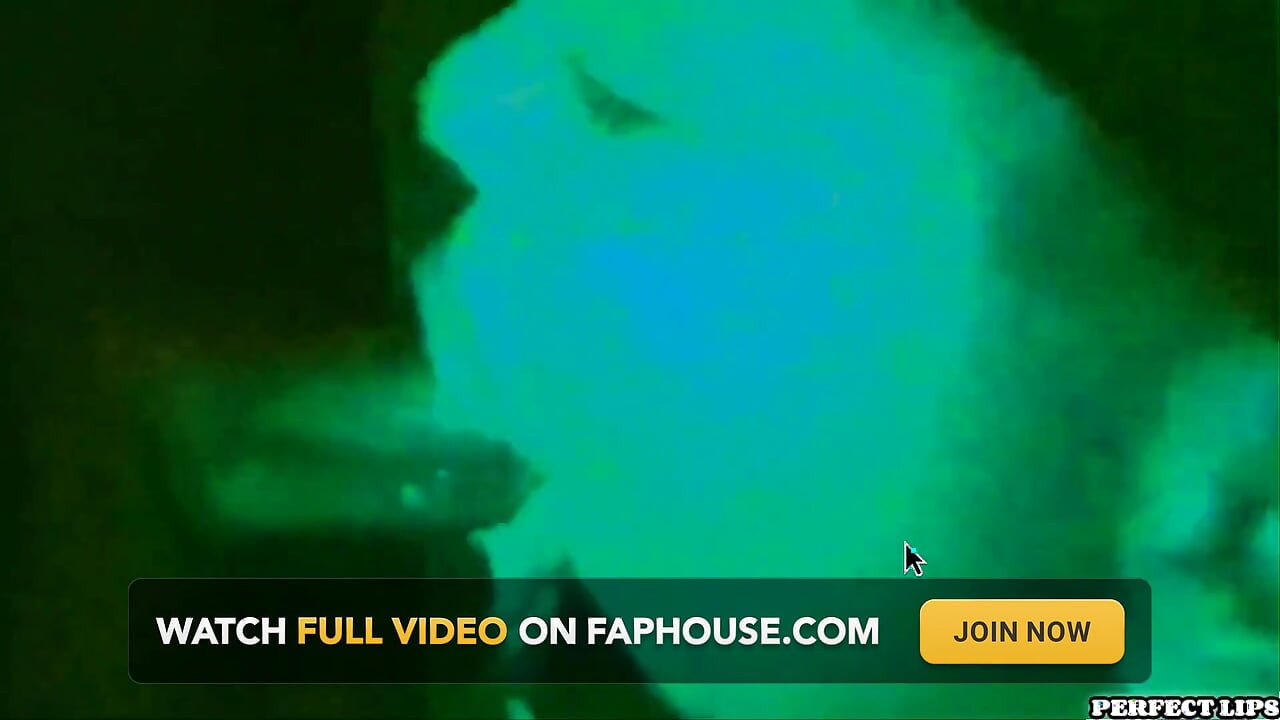 Ela foi à visão noturna e chupa pau!!